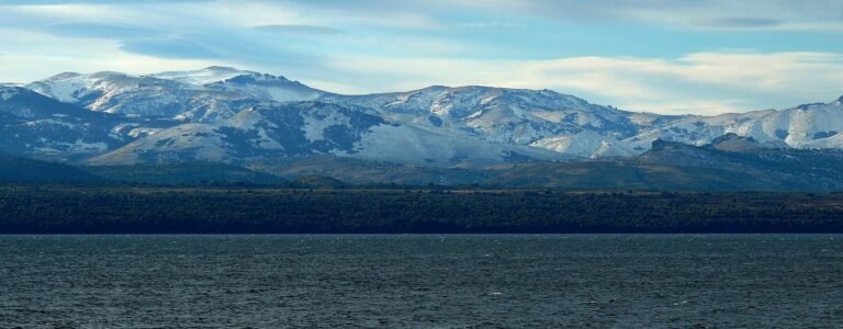 Roteiro Bariloche: vista panorâmica do Lago Nahuel Huapi e da cordilheira